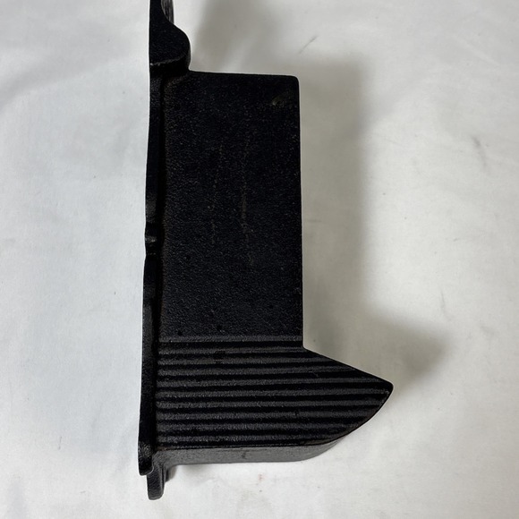 Vintage Cast Iron Match Stick Holder Striker DM H-2 Wall Mount Ornate 7" - Picture 6 of 8